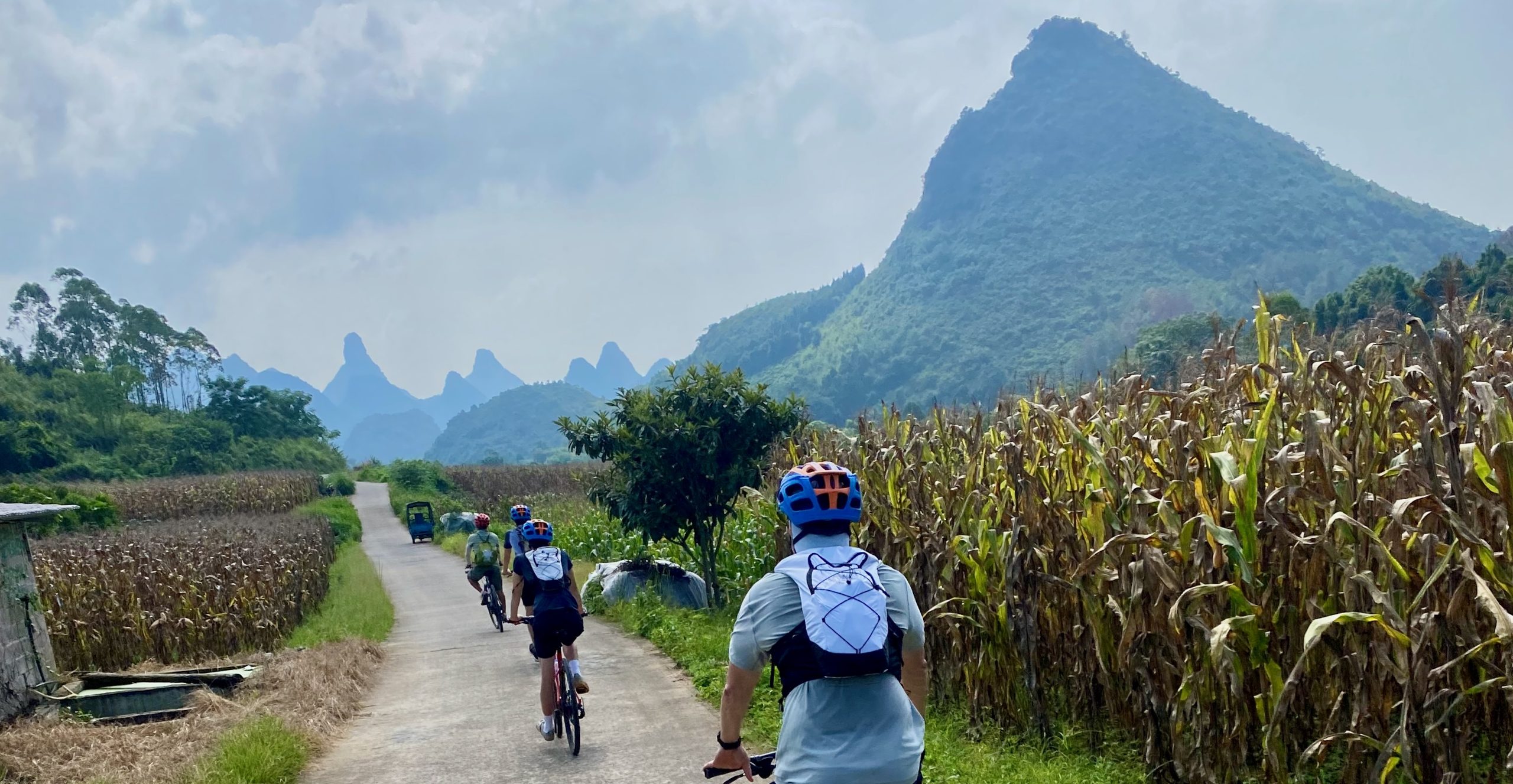 Cycling the backroads of Yangshuo